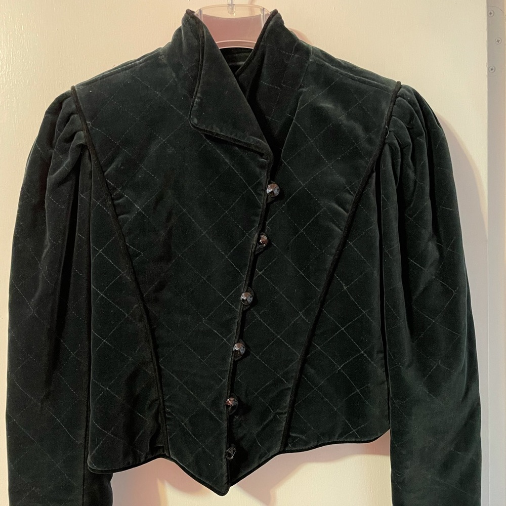 Vintage Emanuel Ungaro 1990 velvet jacket. Size 4